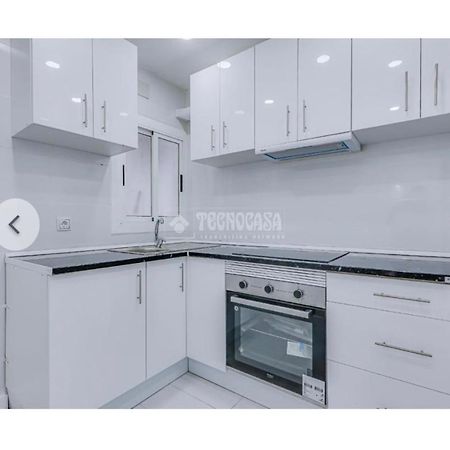 Santa Coloma de Gramanet Queen Apartments المظهر الخارجي الصورة