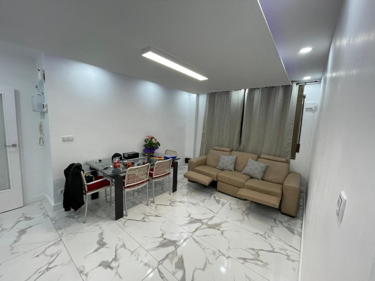 Santa Coloma de Gramanet Queen Apartments المظهر الخارجي الصورة